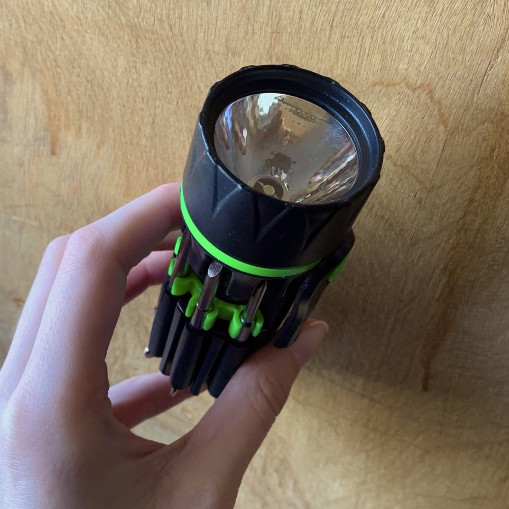 Multi-Function Flashlight Tool!